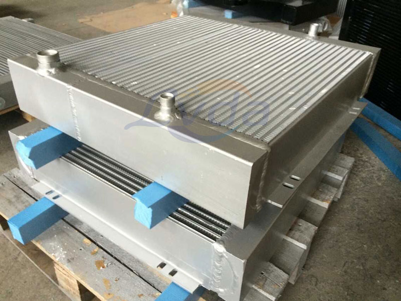 原廠空壓機(jī)冷卻器和副廠的有什么區(qū)別